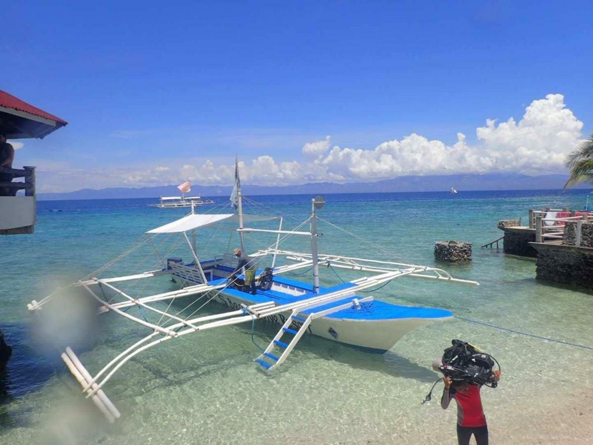 Love'S Beach & Dive Resort Moalboal Exterior foto